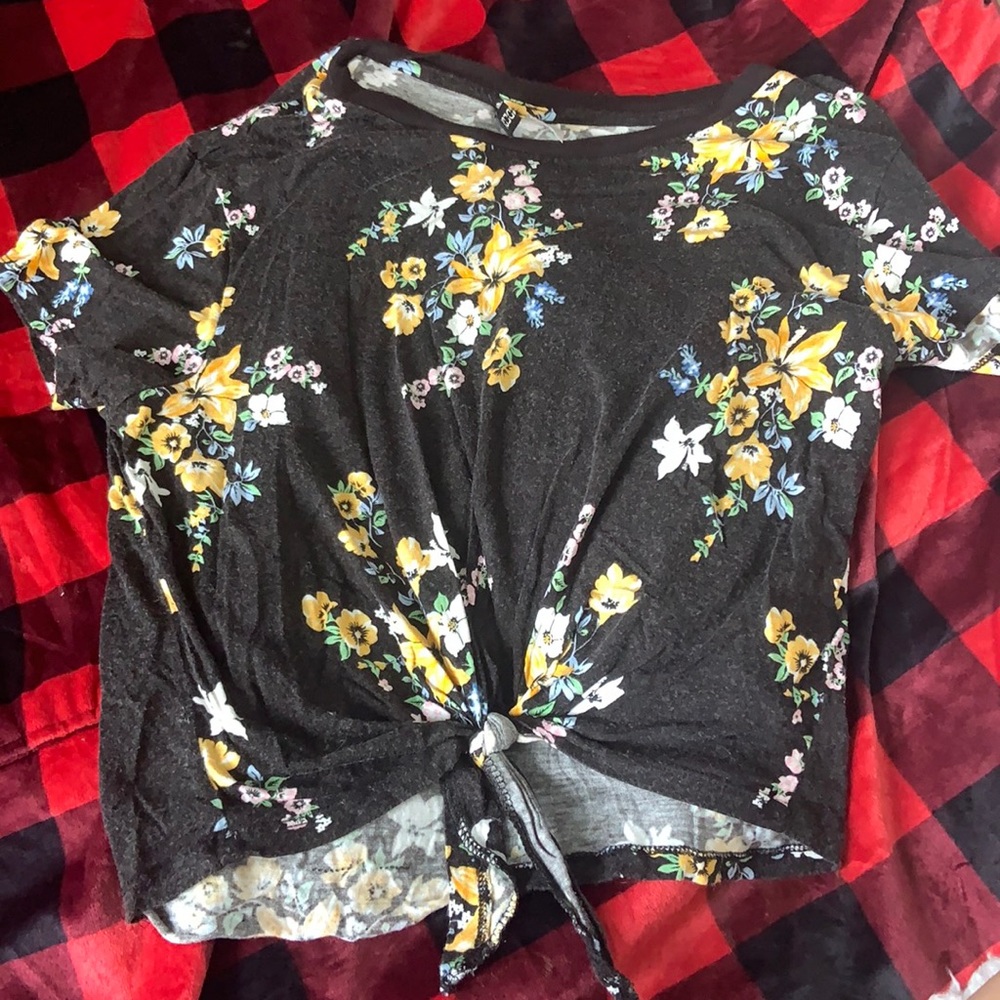 H&M cropped tee